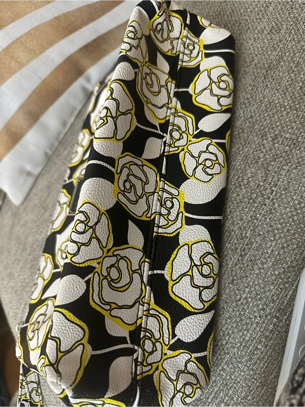 Betsey Johnson Black, White & Yellow Floral Wristlet Clutch w/ Rose Print Lining